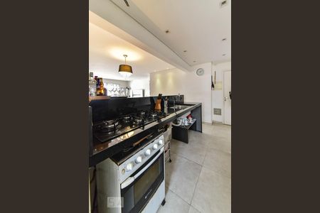 Apartamento à venda com 104m², 3 quartos e 2 vagasCozinha