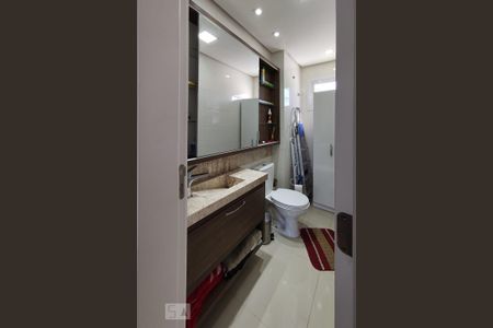 Apartamento para alugar com 70m², 2 quartos e 2 vagas Apartamento para alugar com 70m², 2 quartos e 2 vagasBanheiro 2