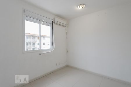 Suíte de apartamento à venda com 3 quartos, 70m² em Humaitá, Porto Alegre
