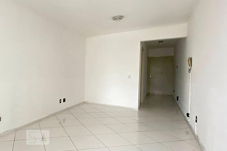 Sala de kitnet/studio à venda com 1 quarto, 40m² em Centro, São Leopoldo