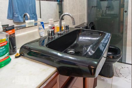 Casa à venda com 500m², 4 quartos e 4 vagas Casa à venda com 500m², 4 quartos e 4 vagasPia