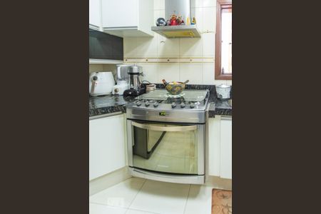 Casa à venda com 500m², 4 quartos e 4 vagas Casa à venda com 500m², 4 quartos e 4 vagasFogão