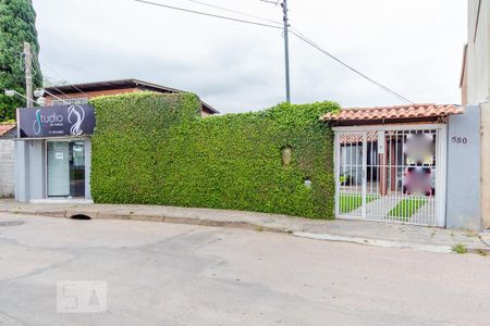 Casa à venda com 240m², 3 quartos e 2 vagasFachada