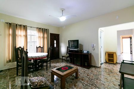 Sala de casa para alugar com 2 quartos, 250m² em Vila Esperança, São Paulo