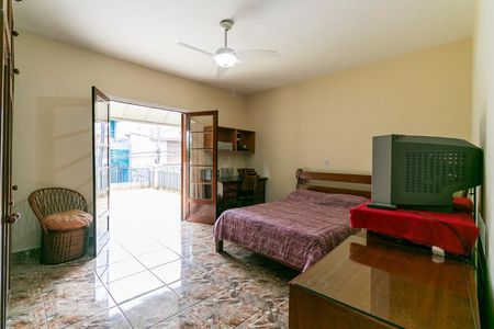 Quarto 1 de casa para alugar com 2 quartos, 250m² em Vila Esperança, São Paulo