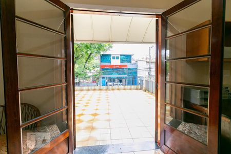 Quarto 1 - Varanda de casa para alugar com 2 quartos, 250m² em Vila Esperança, São Paulo