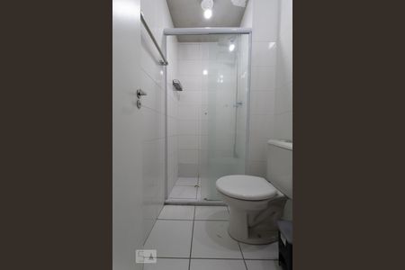 Banheiro de kitnet/studio à venda com 1 quarto, 35m² em Jardim Ibitirama, São Paulo