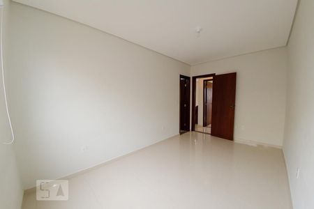 Suíte de apartamento para alugar com 2 quartos, 65m² em Ingleses do Rio Vermelho, Florianópolis