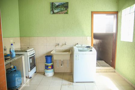 Casa à venda com 221m², 3 quartos e 5 vagasLavanderia