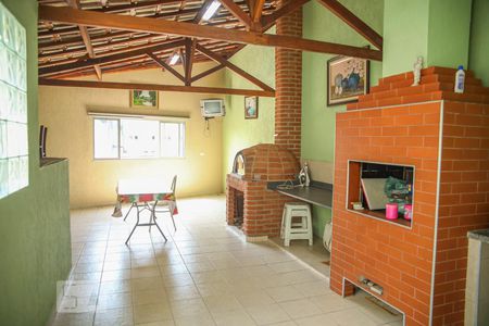 Casa à venda com 221m², 3 quartos e 5 vagasChurrasqueira