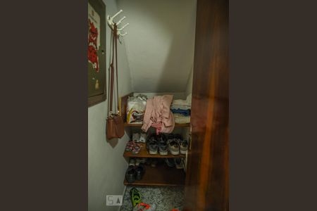 Casa à venda com 221m², 3 quartos e 5 vagasDespensa