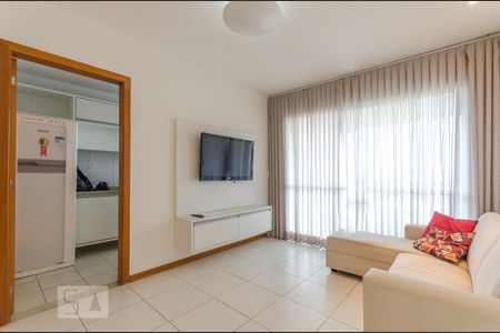 Sala de apartamento para alugar com 1 quarto, 60m² em Itaigara, Salvador