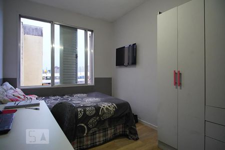 Quarto 2 de apartamento para alugar com 2 quartos, 55m² em Jardim Itu-sabará, Porto Alegre
