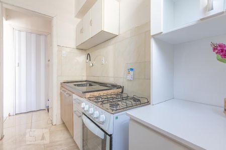 Cozinha de apartamento para alugar com 1 quarto, 38m² em Farroupilha, Porto Alegre