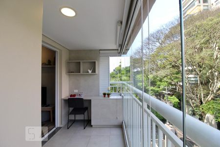 Varanda de apartamento para alugar com 2 quartos, 52m² em Santo Amaro, São Paulo