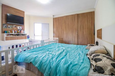 Casa à venda com 250m², 4 quartos e 6 vagasQuarto 4 - Suíte