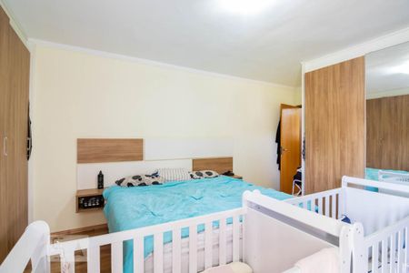 Casa à venda com 250m², 4 quartos e 6 vagasQuarto 4 - Suíte