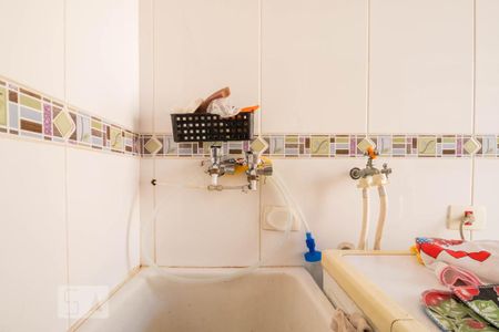 Casa à venda com 250m², 4 quartos e 6 vagasLavanderia - Tanque