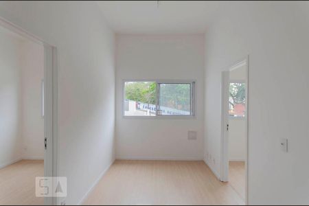 Sala e Cozinha de apartamento à venda com 2 quartos, 35m² em Vila Pierina, São Paulo