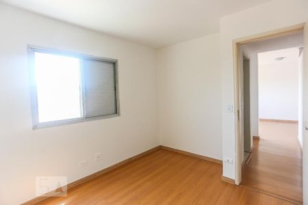 Quarto 1 de apartamento à venda com 2 quartos, 67m² em Jardim Ester, São Paulo