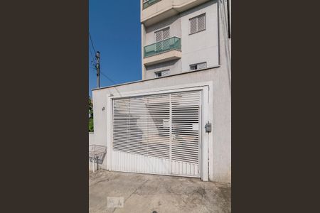 Apartamento para alugar com 50m², 2 quartos e 1 vaga Apartamento para alugar com 50m², 2 quartos e 1 vagaFachada