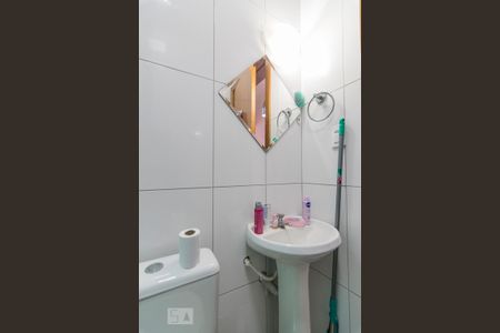 Apartamento para alugar com 50m², 2 quartos e 1 vaga Apartamento para alugar com 50m², 2 quartos e 1 vagaBanheiro