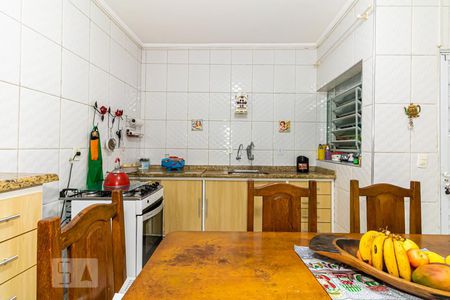 Casa à venda com 247m², 3 quartos e 2 vagasCozinha