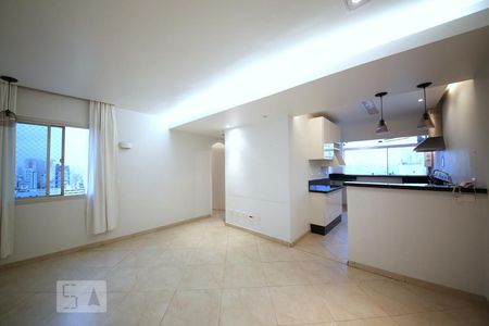 Sala  de apartamento para alugar com 2 quartos, 70m² em Campo Belo, São Paulo