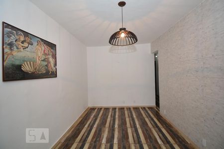 Sala de Estar de casa à venda com 3 quartos, 300m² em Irajá, Rio de Janeiro