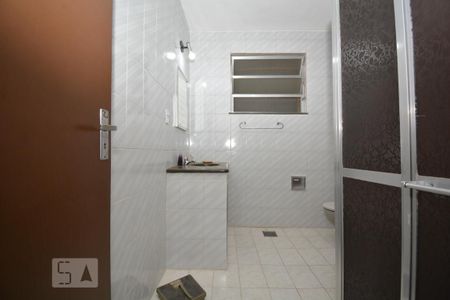 Casa à venda com 300m², 3 quartos e 6 vagasBanheiro 1