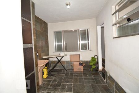 Casa à venda com 300m², 3 quartos e 6 vagasÁrea de Serviço