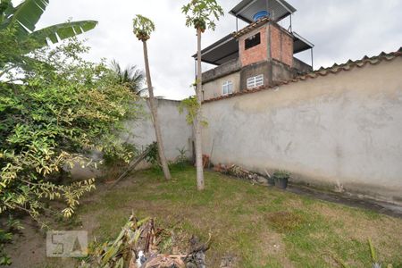 Casa à venda com 300m², 3 quartos e 6 vagasQuintal