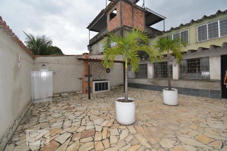 Casa à venda com 300m², 3 quartos e 6 vagasÁrea Gourmet - Churrasqueira