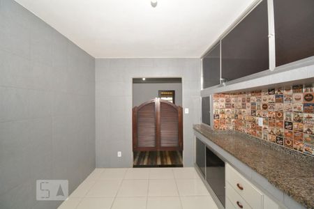 Casa à venda com 300m², 3 quartos e 6 vagasCozinha