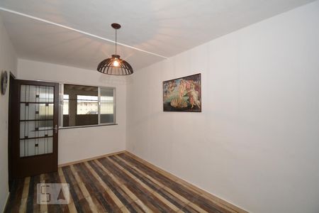 Sala de Estar de casa à venda com 3 quartos, 300m² em Irajá, Rio de Janeiro