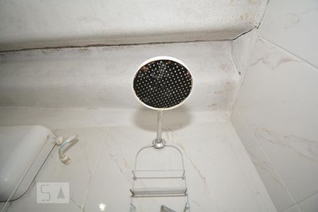 Casa à venda com 300m², 3 quartos e 6 vagasBanheiro de Serviço