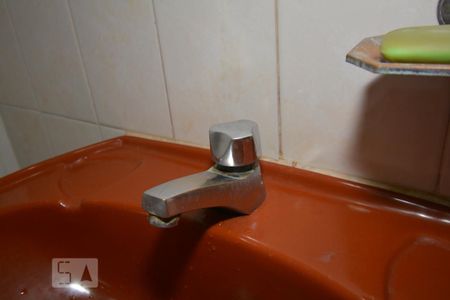 Casa à venda com 300m², 3 quartos e 6 vagasBanheiro 2 - Torneira