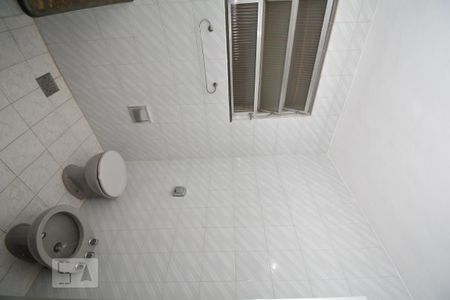 Casa à venda com 300m², 3 quartos e 6 vagasBanheiro 1