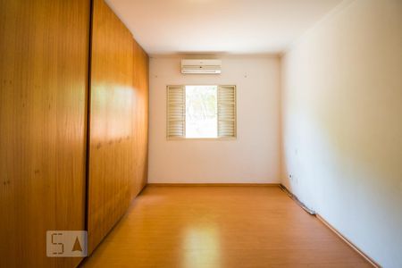 Suíte de casa para alugar com 3 quartos, 149m² em Cidade Universitária, Campinas