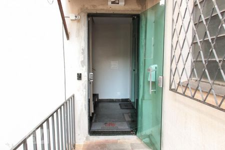 Apartamento à venda com 78m², 3 quartos e 1 vaga Apartamento à venda com 78m², 3 quartos e 1 vagaHall