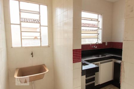 Apartamento à venda com 78m², 3 quartos e 1 vaga Apartamento à venda com 78m², 3 quartos e 1 vagaCozinha e Área de Serviço