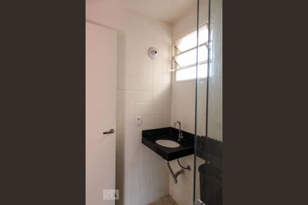 Apartamento à venda com 78m², 3 quartos e 1 vaga Apartamento à venda com 78m², 3 quartos e 1 vagaBanheiro Corredor