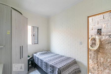 Casa à venda com 250m², 4 quartos e 2 vagas Casa à venda com 250m², 4 quartos e 2 vagasSuíte