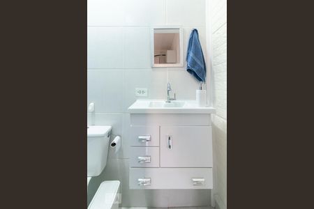 Casa à venda com 250m², 4 quartos e 2 vagas Casa à venda com 250m², 4 quartos e 2 vagasBanheiro da Suíte