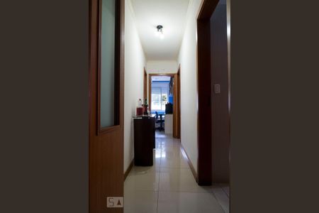 Apartamento à venda com 60m², 3 quartos e 1 vagaCorredor