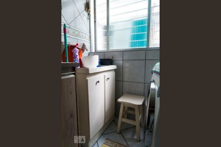 Apartamento à venda com 60m², 3 quartos e 1 vagaÁrea de Serviço