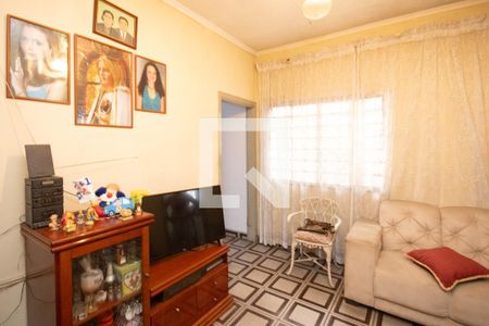 Sala de casa para alugar com 2 quartos, 400m² em Vila Leonor, São Paulo