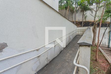 Apartamento para alugar com 45m², 2 quartos e 1 vagaRampas de acesso