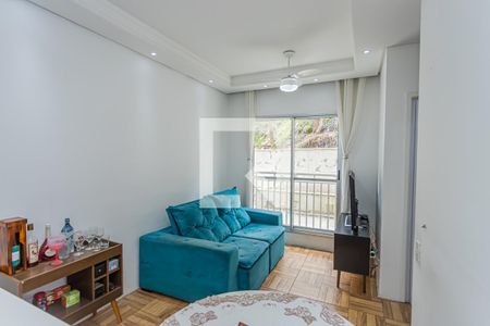 Sala de apartamento para alugar com 2 quartos, 45m² em Estância Jaraguá, São Paulo