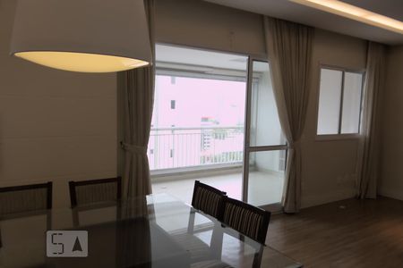 Apartamento à venda com 93m², 2 quartos e 2 vagasSala